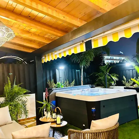 Casa de Férias Oasis With Jacuzzi Playa del Inglés
